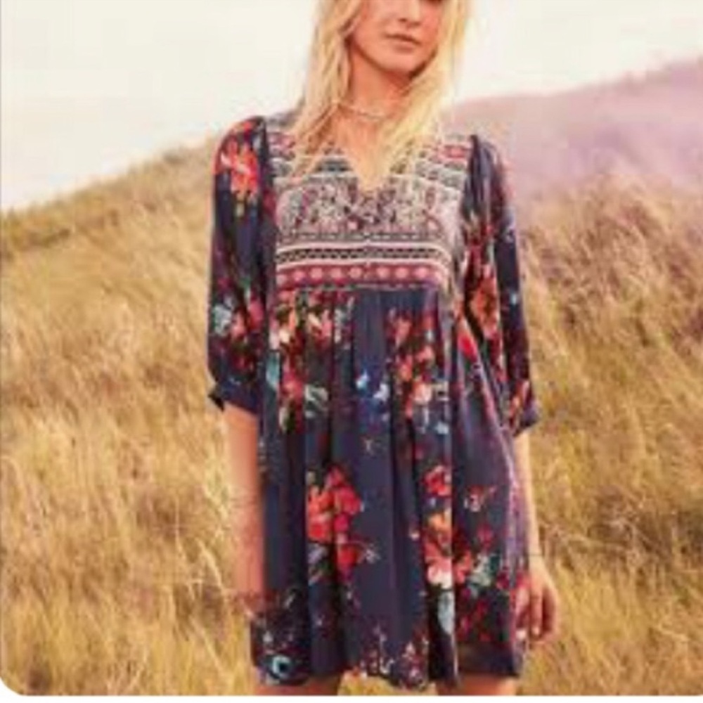 Altar’d State Navy Boho Floral Dress / Tunic Size Large